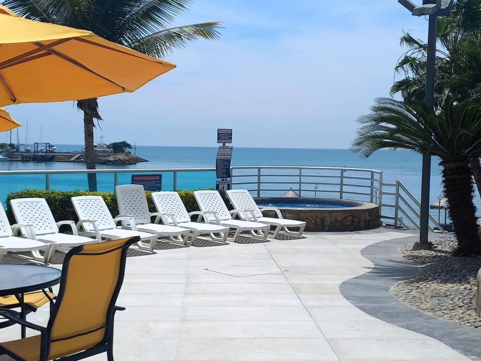 Apartamento De Lujo Al Pie Del Mar Condominio Torre Marina Salinas  Kültér fotó