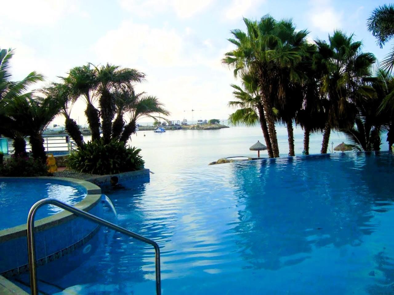 Apartamento De Lujo Al Pie Del Mar Condominio Torre Marina Salinas  Kültér fotó